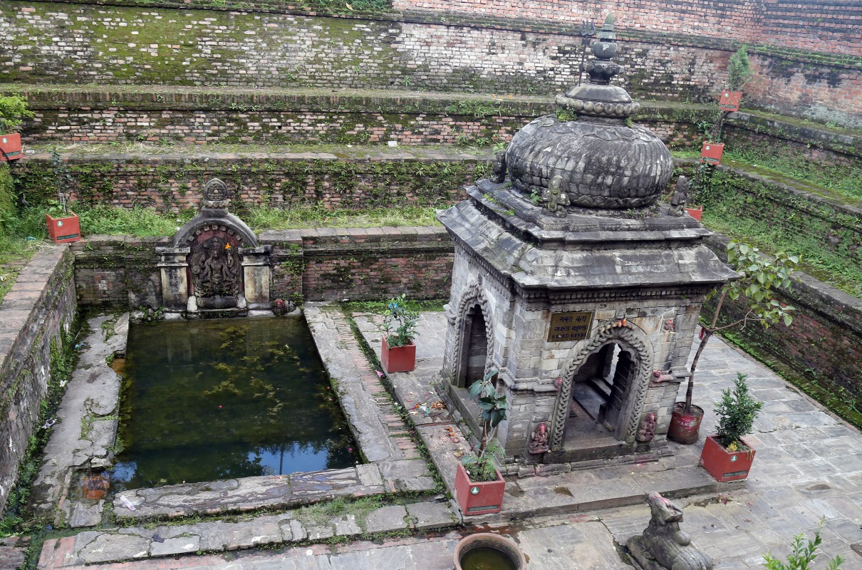 पर्यटकीय गन्तव्य बन्दै गरुड कुण्ड