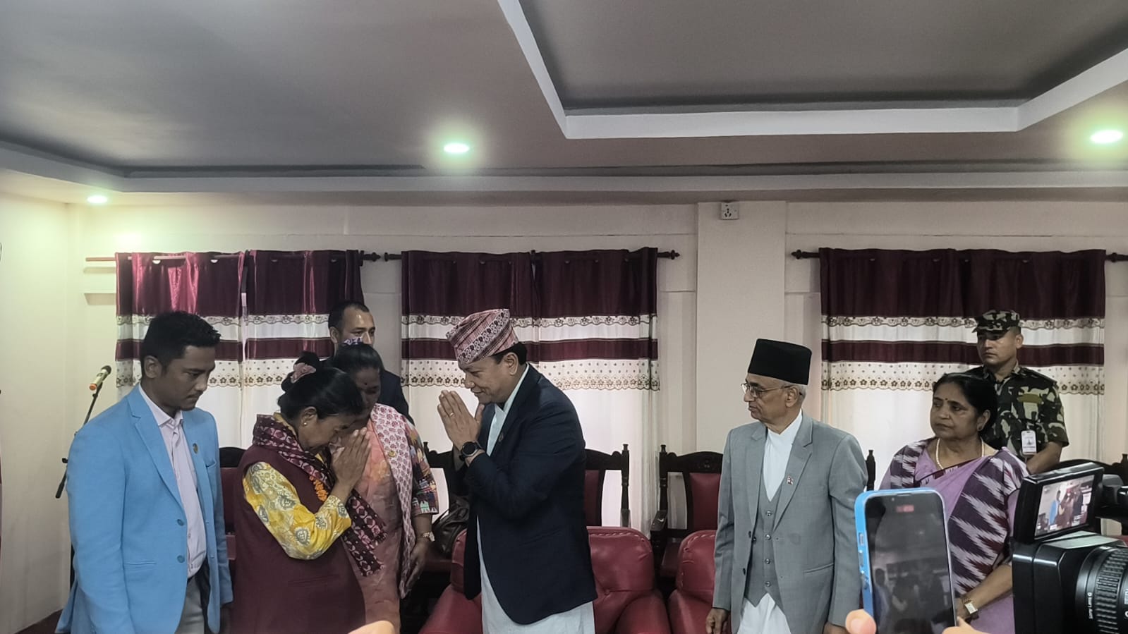 बागमती प्रदेशका नवनियुक्त मन्त्री रमा आलेमगरद्वारा पद तथा गोपनीयताको शपथ