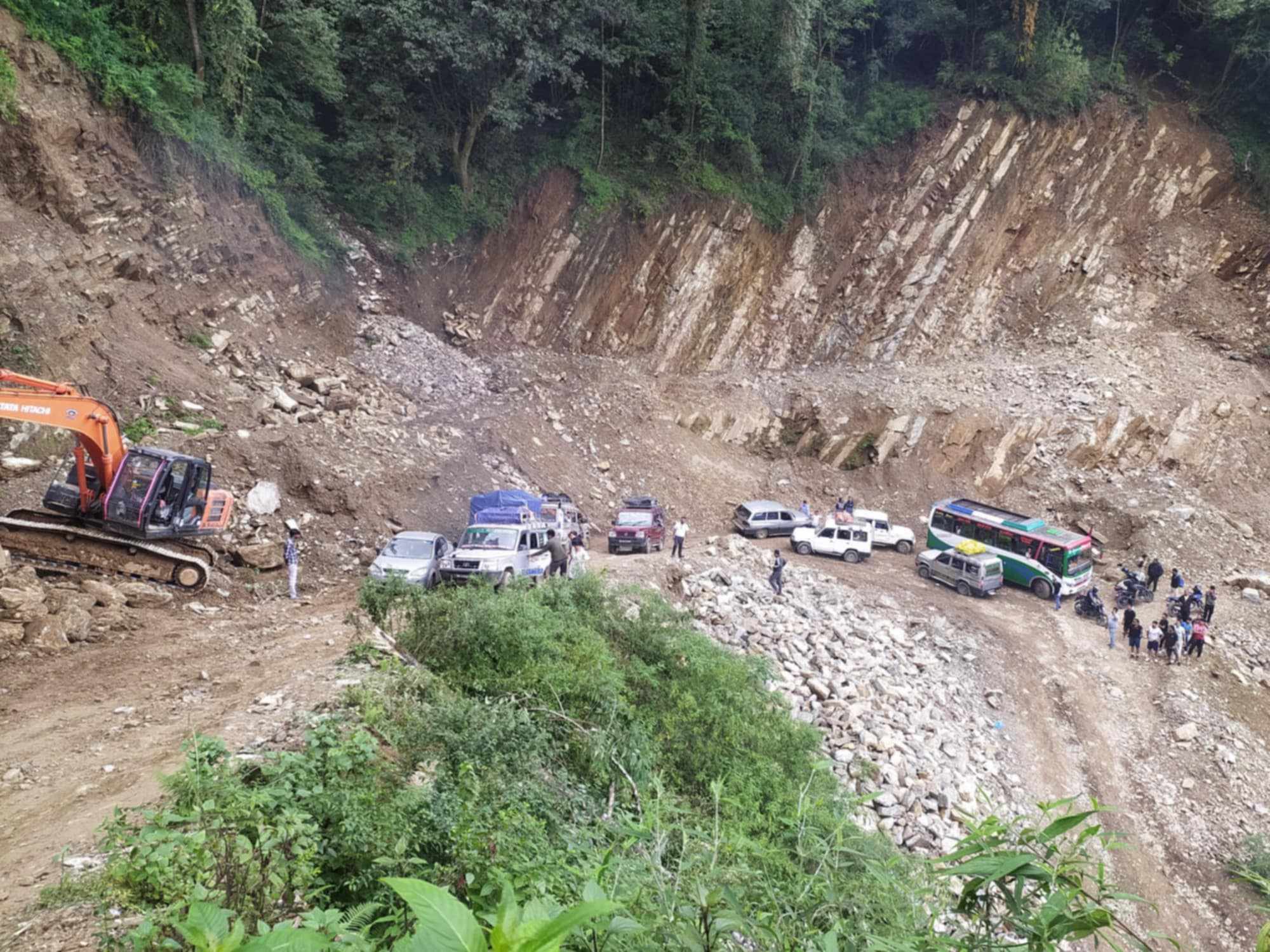 काठमाडौं–हेटौंडा आवागमनका लागि नयाँ रुट, ठूला सवारीलाई त्रिभुवन राजपथ