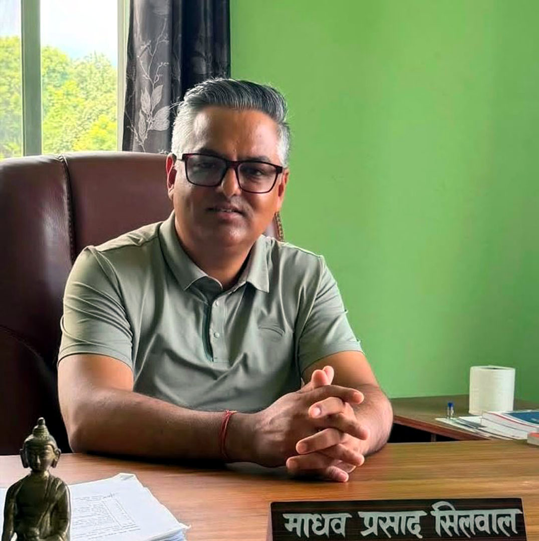 नेपाली कांग्रेस धुनिवेशी नगरपालिकाको सभापतिमा ४ जनाको प्रतिष्पर्धा